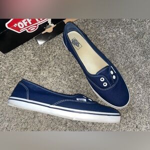 navy blue low vans unisex